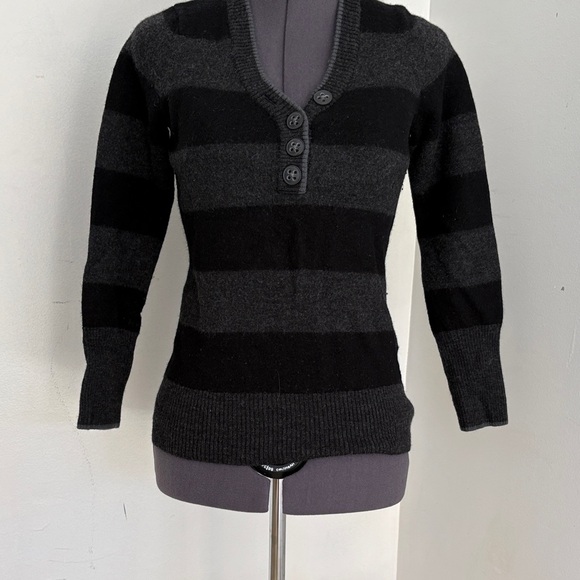 Smartwool Sweater - Picture 1 of 6